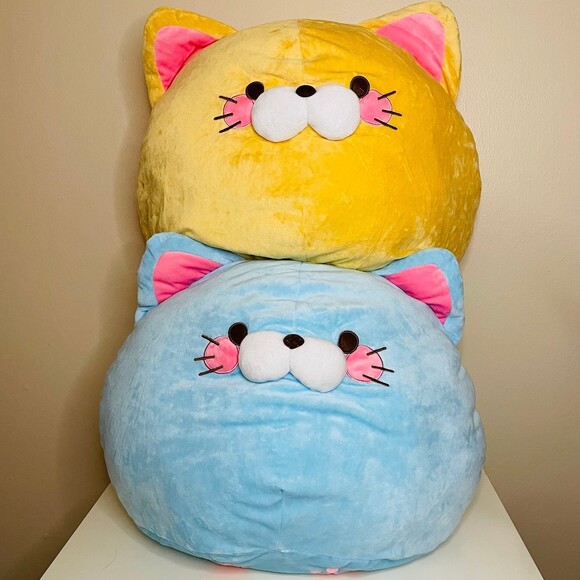 NWT JUMBO Koroneko Purple Cat 16” Plush, Soft & Squishy Light Violet Kitty - Picture 7 of 8